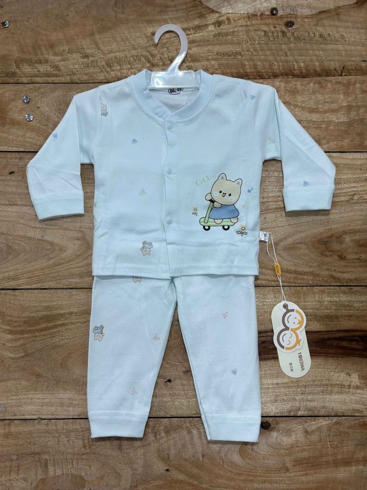 SUITING